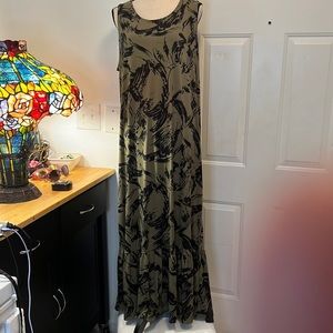 Truth + Style knit printed ruffle Olive and Black Maxi Dress